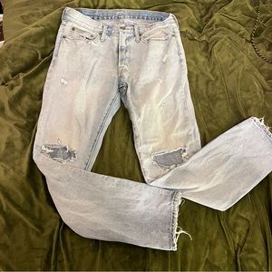 AMERICAN EAGLE distressed Jeans